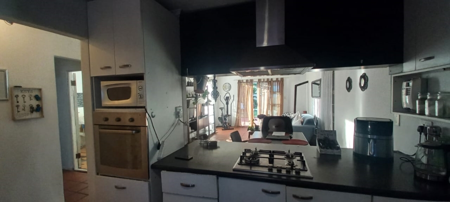 To Let 3 Bedroom Property for Rent in Wetton Western Cape